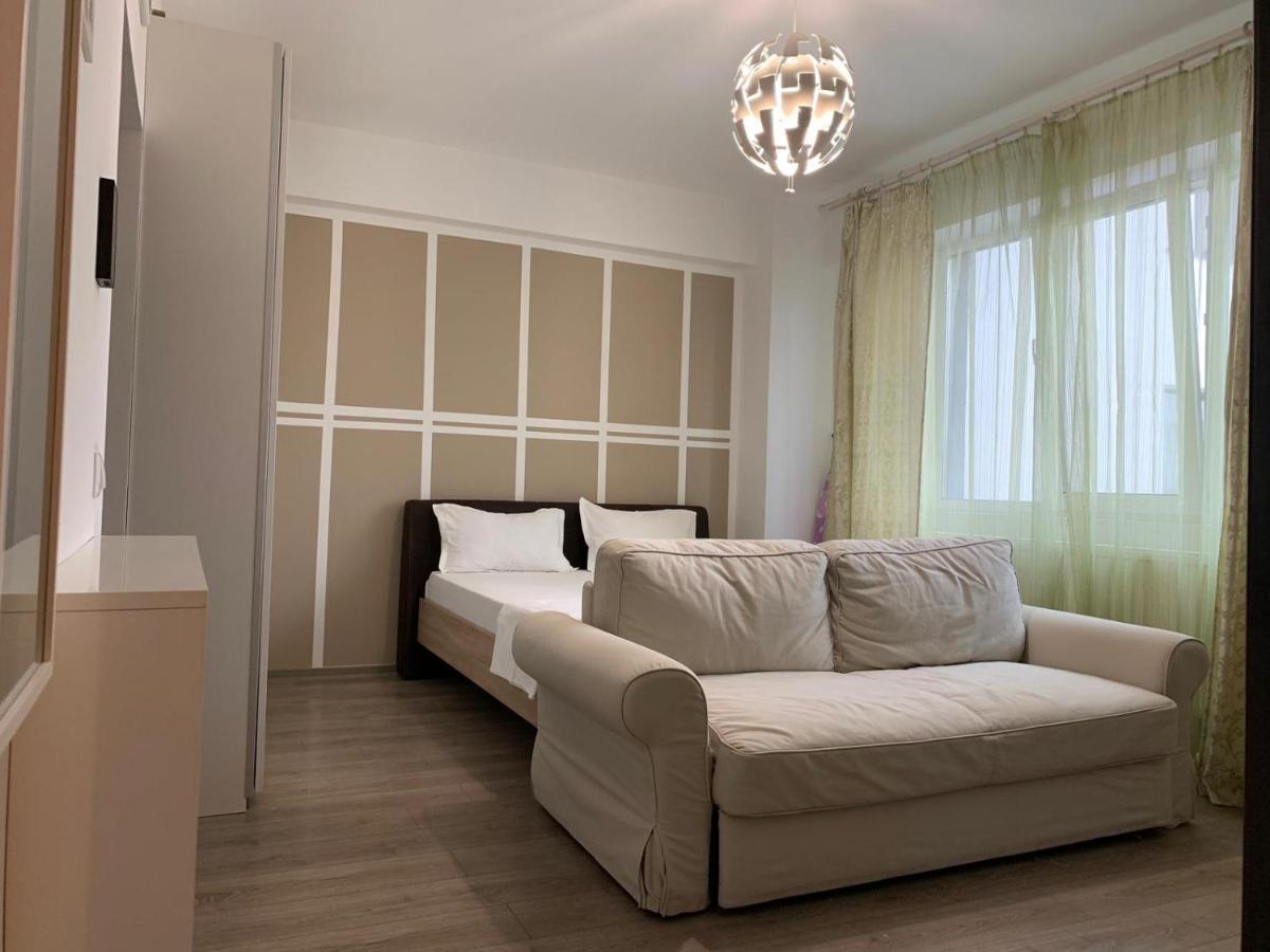 Lazar Towers Studios & Apartments Near Palas Iasi Exterior foto