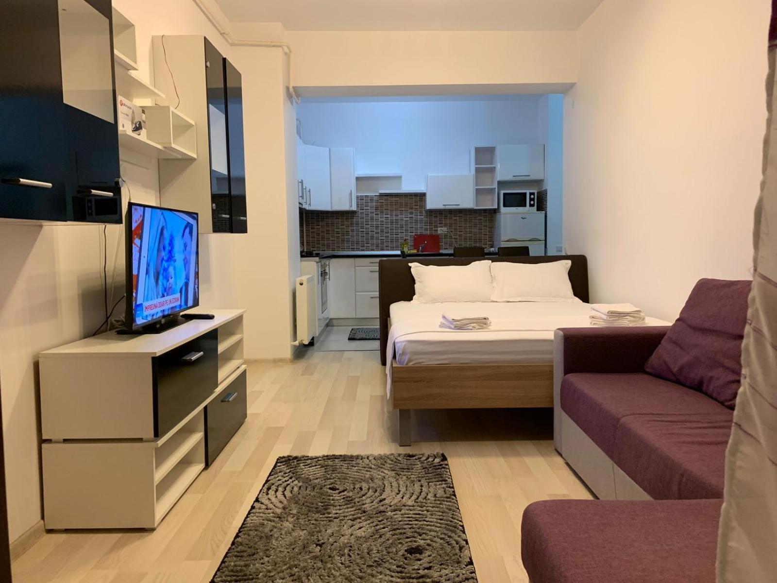 Lazar Towers Studios & Apartments Near Palas Iasi Exterior foto
